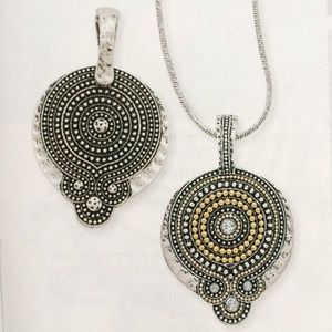 Reversible Silver Gold Designed Pendant Chain NWT